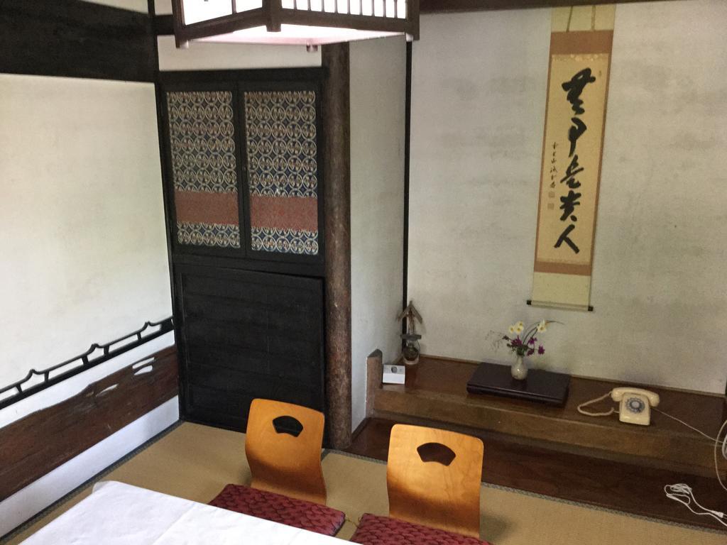 Unryuso Hotel Shinshiro Buitenkant foto